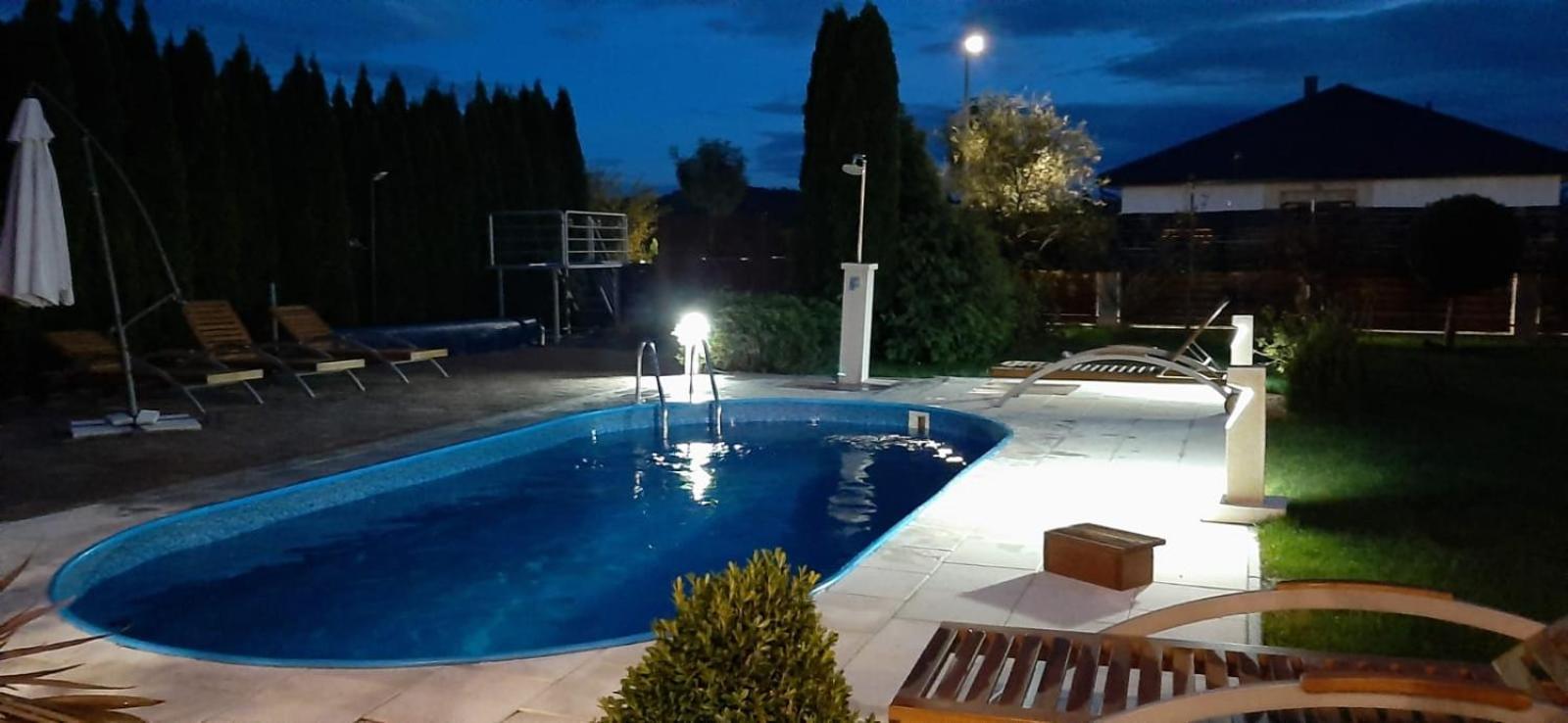 Holiday Villa Rita , Ideal For Families, Pool, Large Childrens Playground Varaždin Buitenkant foto